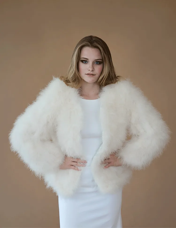 Lourdes - Jacket in Ivory